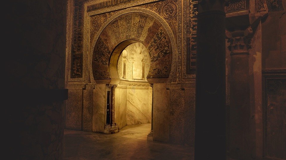 Rahsia Kasut Niche Design Jadi Pilihan Ramai Selebriti