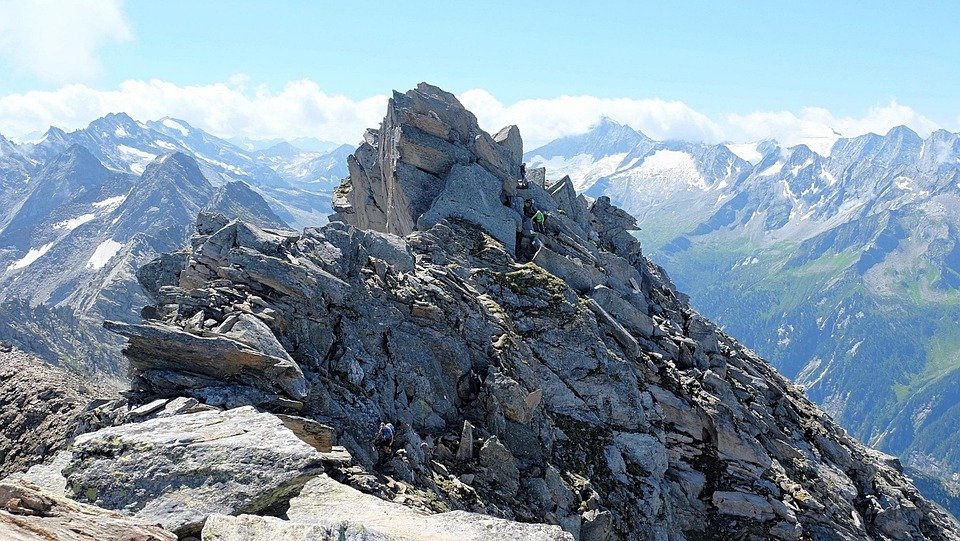 Tips Memilih Palazzo Cotton Yang Sesuai Untuk Bentuk Badan Anda