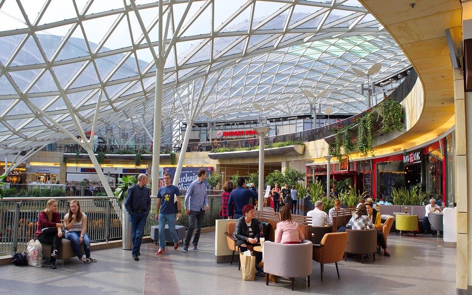 Review Bekas Beras yang Mudah Disimpan di Dalam Kabinet Dapur