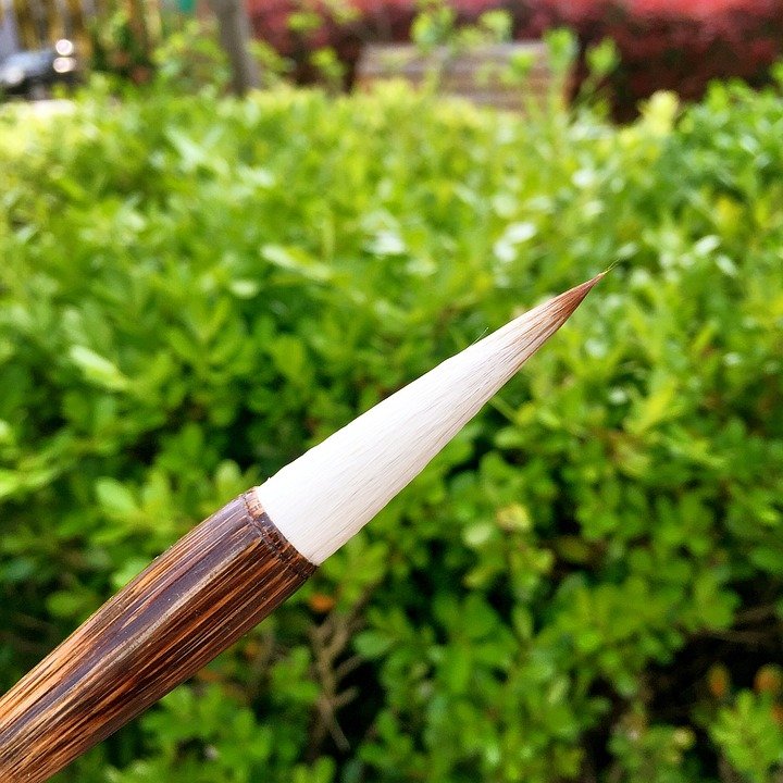 Deodoran Kasut Yang Selamat Digunakan Pada Semua Jenis Bahan.