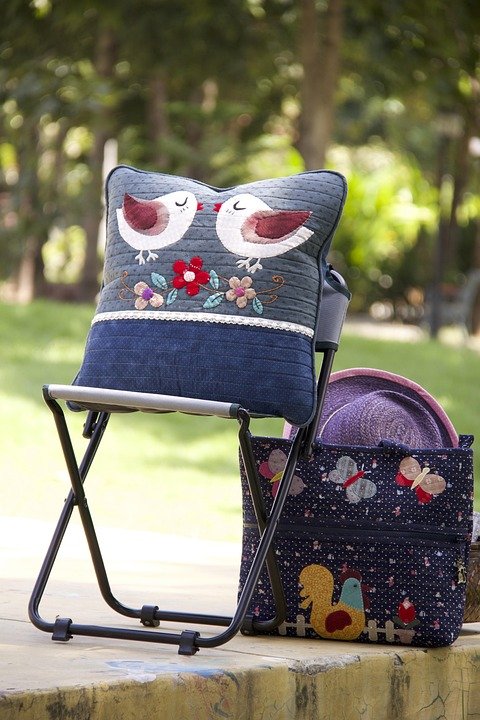 Cadar Patchwork Viral: Kenapa Semua Orang Bercakap Tentang Adrian?