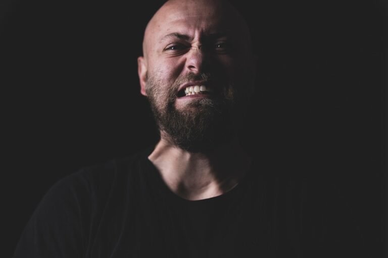 Kasut Lelaki Martin Trendy: Rekaan Unik