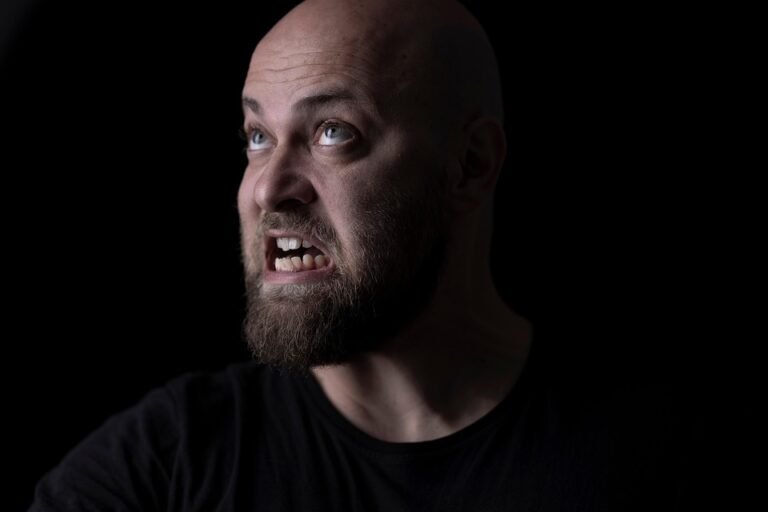 Fesyen But Lelaki Terkini: Gaya Korea Dengan But Martin Lelaki Ini