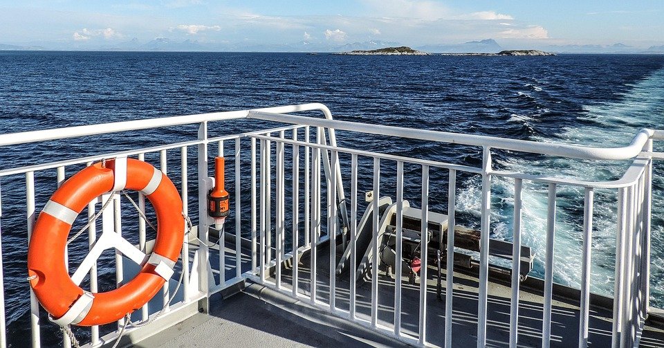 Boya Puteh: Perfume Wanita Yang Menggoda Dan Elegan