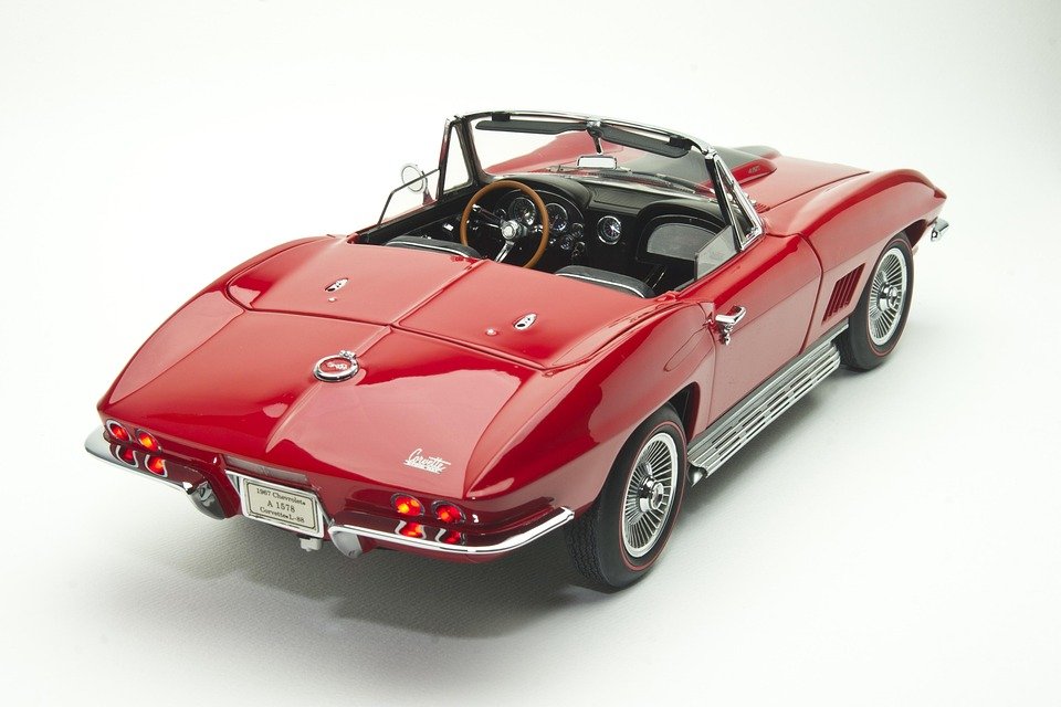 Terbaik Di Malaysia: ELGINI E16028 Seluar Track Slim-Fit Yang Wajib Dimiliki