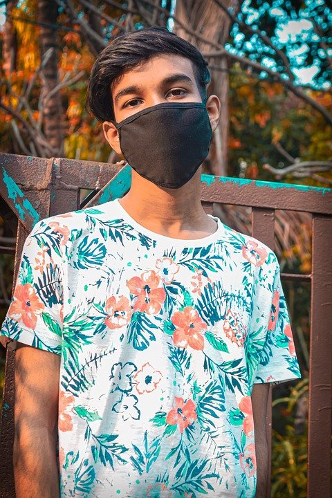 T-shirt Lelaki ZEKE A0028: Selesa Walaupun Dipakai Lama