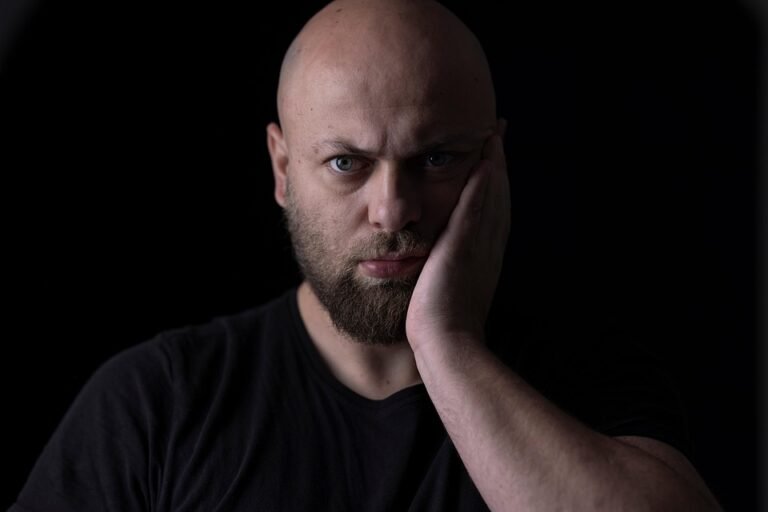 Kasut Lelaki Martin Gaya Korea: Rekaan Yang Paling Diminati