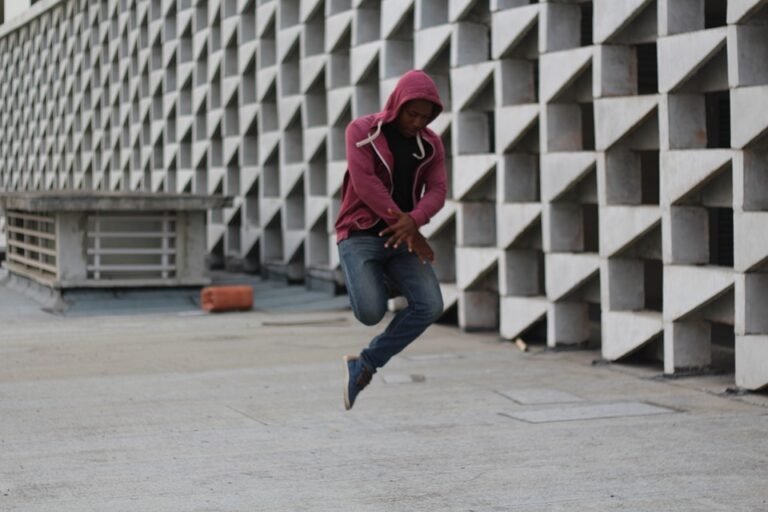 Glad2Glow Perfect Cover Cushion: Bedak Asas Wajib Ada Dalam Beg Mekap.