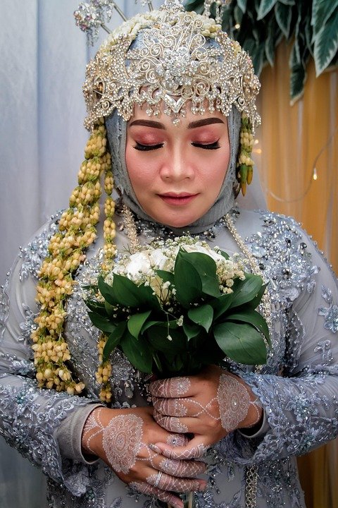 Gaya Segar Dengan T-shirt ZEKE A0028 Untuk Lelaki