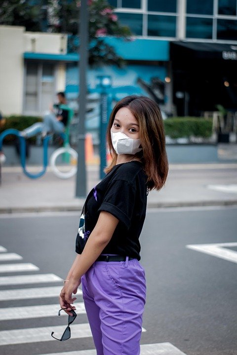 Gaya Urbane dengan Seluar Kargo Lelaki 6 Poket.