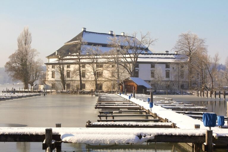 Kesan Hebat AISYAH HOMES Pada Kasut Kulit Yang Berbau Hapak