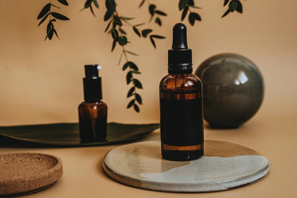 Glad2Glow Serum 17ml Pomegranate Niacinamide: Pilihan Bijak Untuk Kulit Sihat