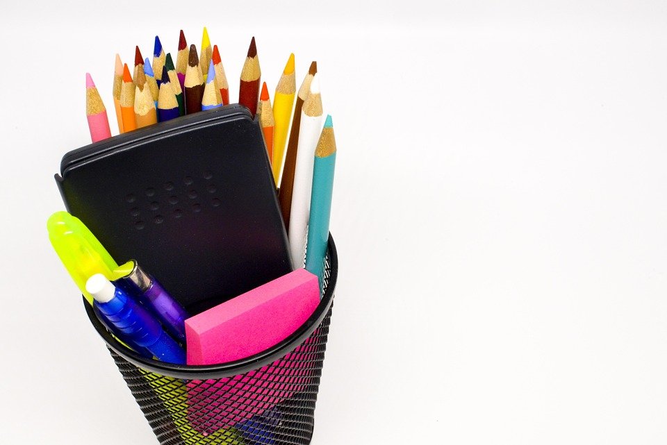 Kasut Sekolah Pure Black: Tahan Lasak Untuk Pelajar Aktif