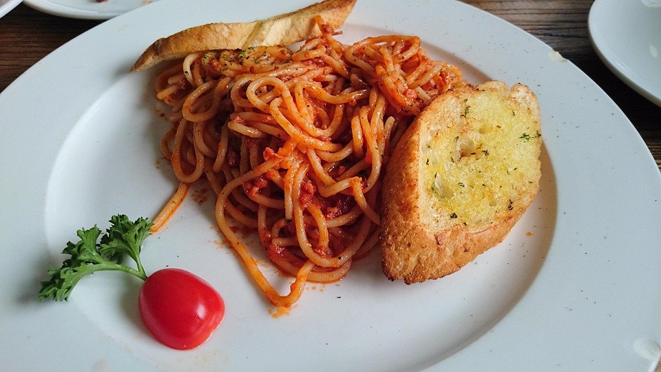 Spaghetti Instant Halal Yang Bakal Ubah Persepsi Anda Tentang Makanan Segera.