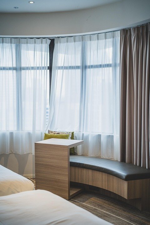 Bantal Hotel Viral BSB: Mengapa Ia Lebih Baik Dari Bantal Biasa Di Pasaran.