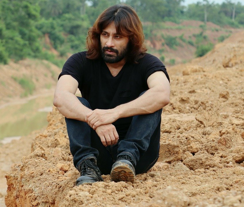 T-shirt Lelaki ZEKE A0028: Kelihatan Bergaya Dengan Mudah