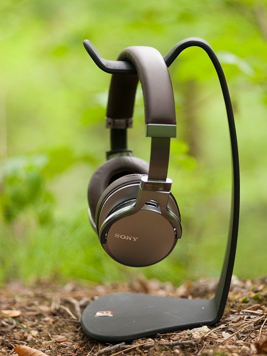 YOVONINE Headphone: Teknologi Bluetooth 5.0 untuk Sambungan Stabil