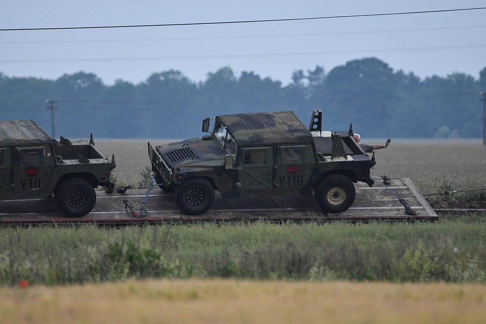 Keropok Lekor Gotel Vakum RM1: Snek Yang Sentiasa Membawa Anda Ke Alam Rasa Yang Penuh Keajaiban Dan Kegembiraan Yang Tiada Akhir.