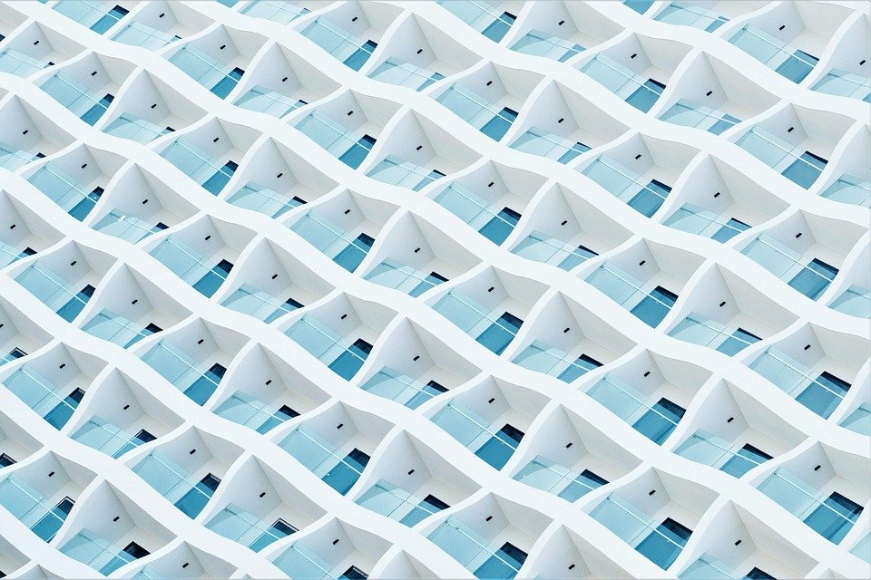 Bantal Hotel Viral BSB: Buat Tidur Anda Lebih Indah Dari Sebelum Ini.