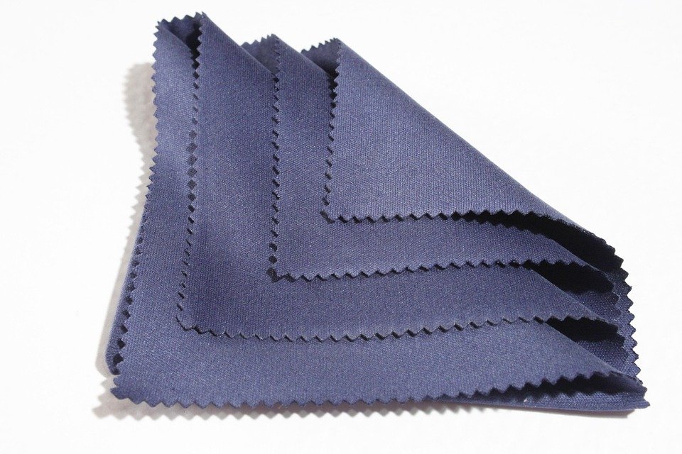 Jersi Microfiber: Bahan Selesa Yang Tidak Melekit.