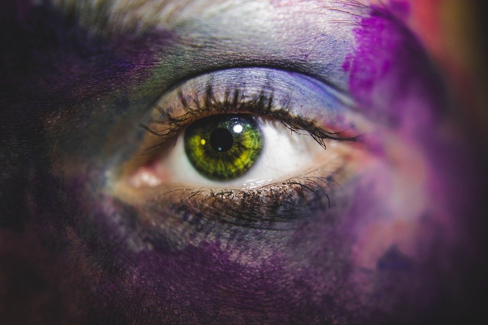 Julydoll Eye Shadow Matte: Apa Yang Membuatnya Istimewa?