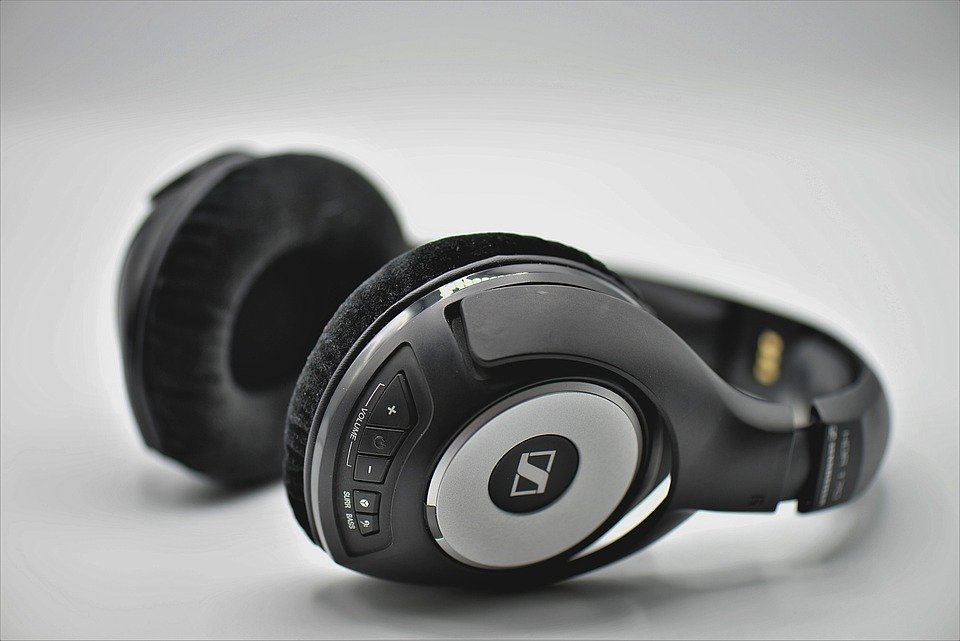 Headset Sukan YOVONINE: Bateri Tahan Lama
