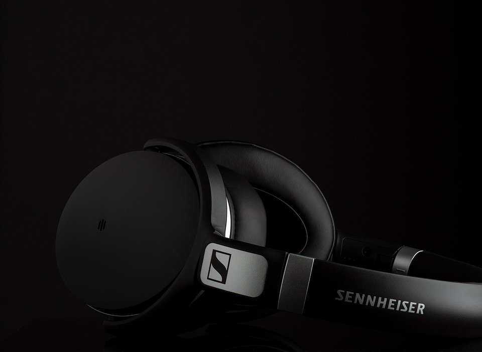 Headphone Sukan YOVONINE: Sambungan Bluetooth Pantas