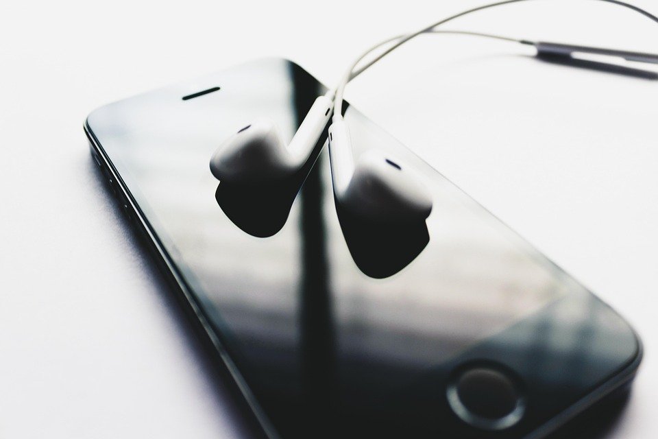 YOVONINE: Earbud Sukan Yang Buat Anda Teruja