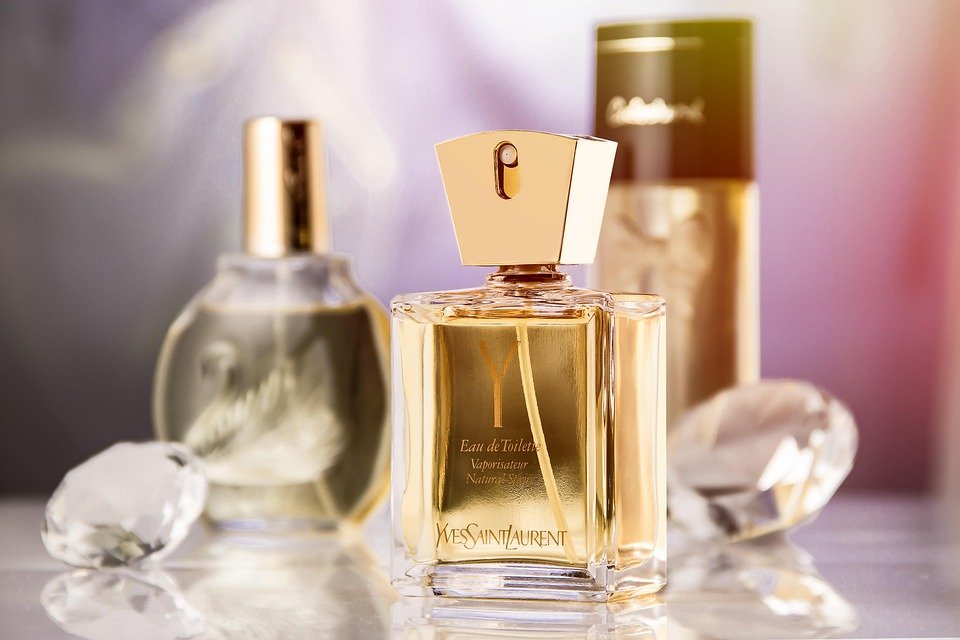 Diskaun QaisaraBeauty Perfume Paradise 10ML: Cepat Dapatkan!
