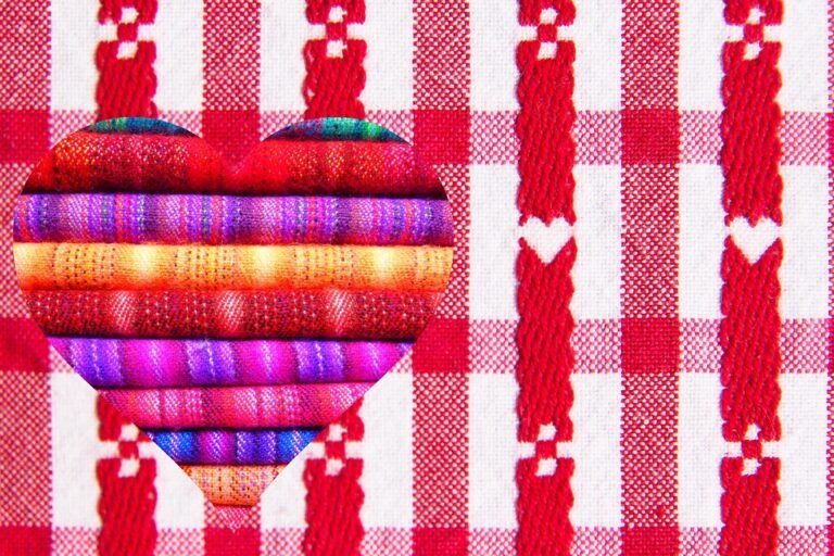 Cadar Ropol Patchwork Adrian: Sempurna Untuk Setiap Musim.